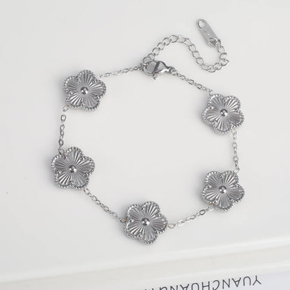Five-Leaf Flower Shell Bracelet – Elegant Stainless Steel Jewellery for Women