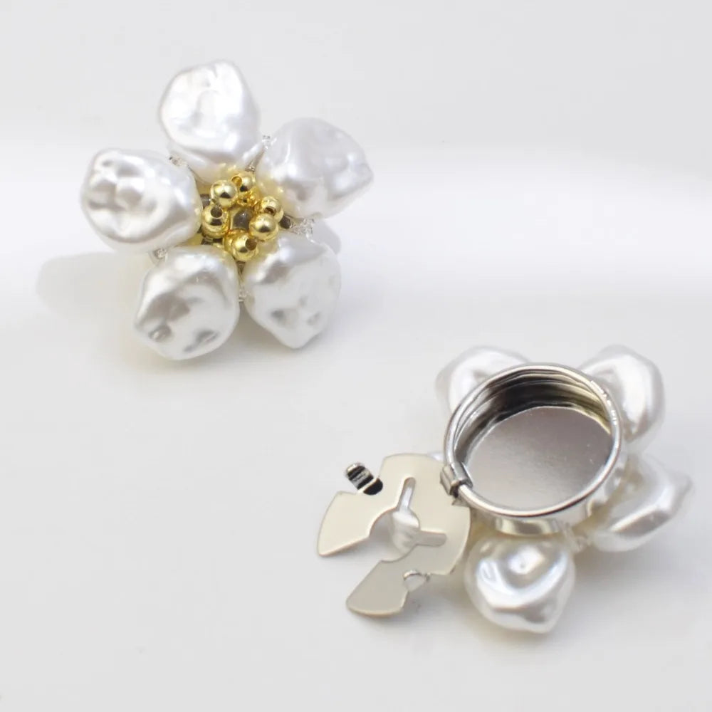 Elegant Pearl Cufflinks – Timeless Shirt Button Covers for Men &amp; Women